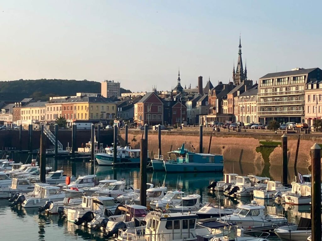 Honfleur Sailing Elite UK